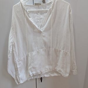 Elegant White Linen Beach Minimalist Women's Top